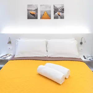 Colours & Apartment